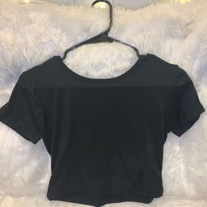 Brandy Melville Cropped tee